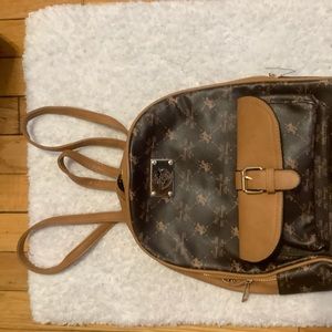 Beverly Hills polo book bag purse